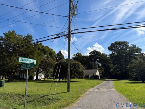 Tiny photo for 320 Skipper Lane, Yorktown, VA 23693 (MLS # 2626797)