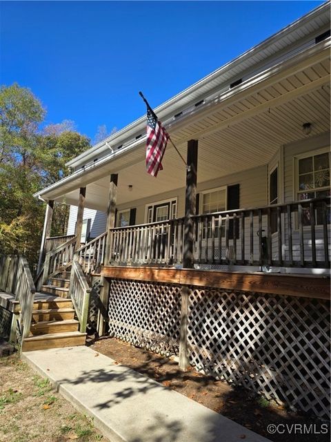 A home in Amelia Courthouse