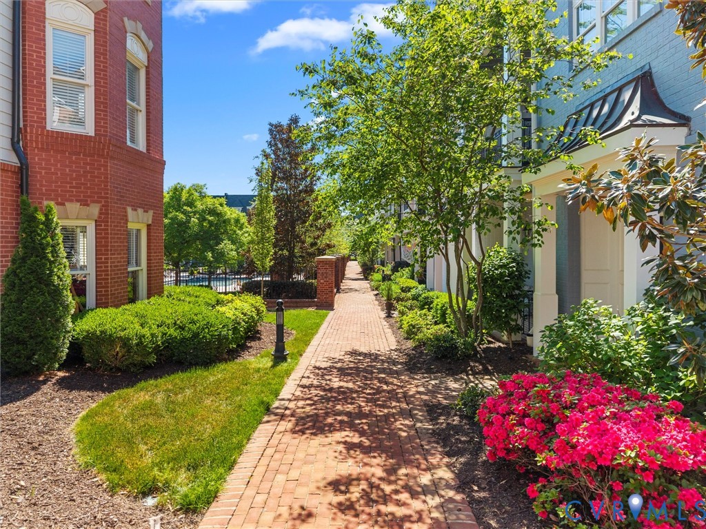 263 Finial Avenue 41