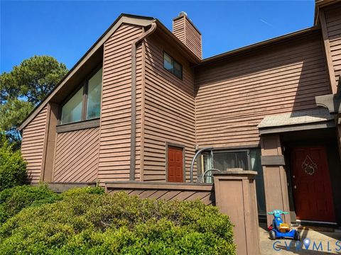 Photo of 330 Rutherglen Muse, Virginia Beach, VA 23452 (MLS # 2615389)