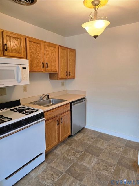 Tiny photo for 5610 Crenshaw Road #1221, Henrico, VA 23227 (MLS # 2533368)