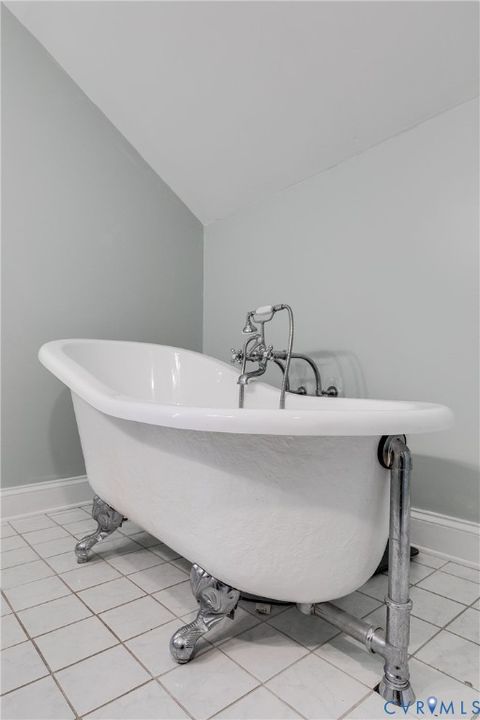 Tiny photo for 1208 Windsor Avenue, Richmond, VA 23227 (MLS # 2529279)