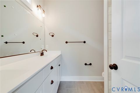 Tiny photo for 922 N 33rd Street, Richmond, VA 23223 (MLS # 2605038)