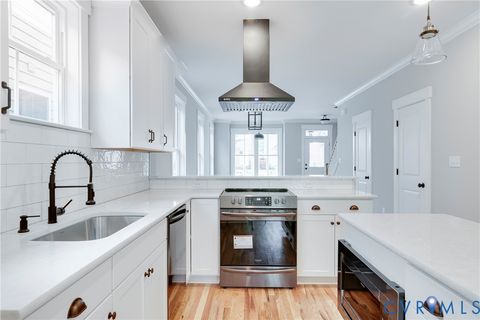 Tiny photo for 922 N 33rd Street, Richmond, VA 23223 (MLS # 2605038)