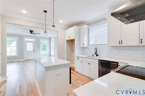 Tiny photo for 922 N 33rd Street, Richmond, VA 23223 (MLS # 2605038)