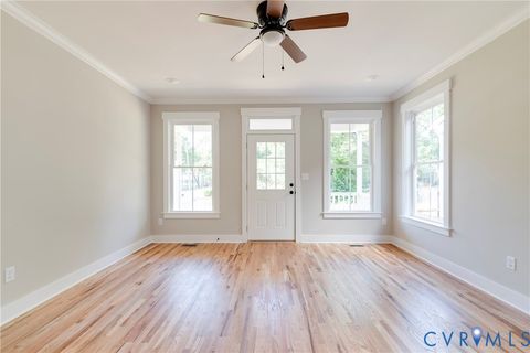 Tiny photo for 922 N 33rd Street, Richmond, VA 23223 (MLS # 2605038)