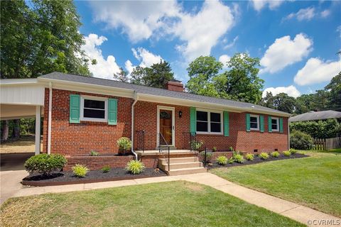 Single Family Residence in Richmond VA 1807 Cedarhurst Drive.jpg