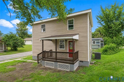 Tiny photo for 655 Lawrence Street, Petersburg, VA 23803 (MLS # 2618689)