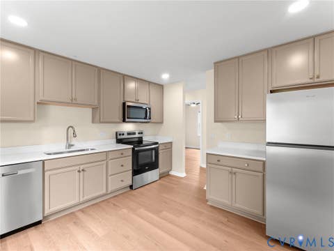 Tiny photo for 1412 Pennsylvania Avenue, Henrico, VA 23060 (MLS # 2623389)