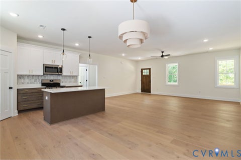 Tiny photo for 15241 Hilldale Avenue, Bowling Green, VA 22427 (MLS # 2625285)