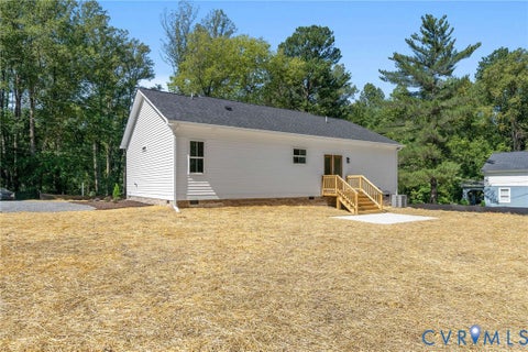 Tiny photo for 15241 Hilldale Avenue, Bowling Green, VA 22427 (MLS # 2625285)