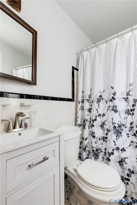 Tiny photo for 1406 Wentbridge Road, Richmond, VA 23227 (MLS # 2628995)