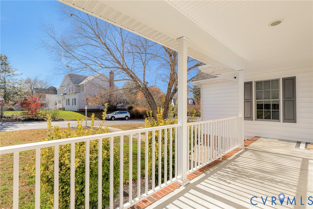 8222 Eagle Creek Place