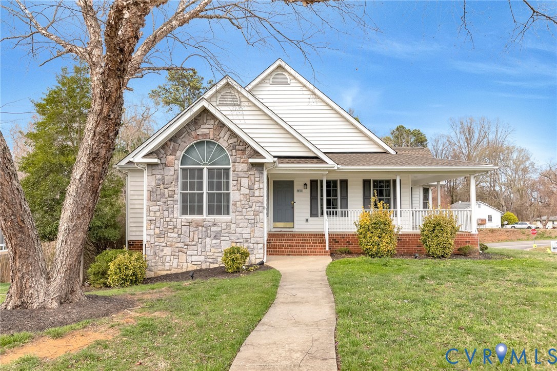 8222 Eagle Creek Place