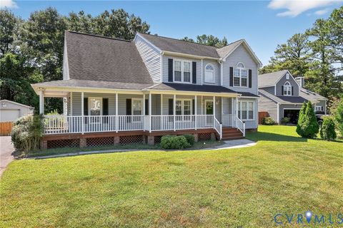 Photo of 4103 Kings Gate Road, Chester, VA 23831 (MLS # 2600306)