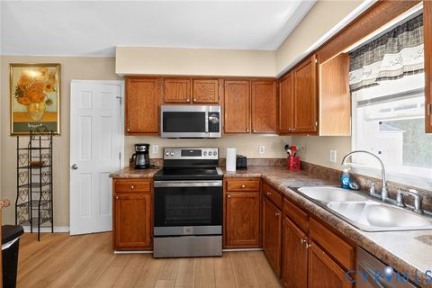 Tiny photo for 4103 Kings Gate Road, Chester, VA 23831 (MLS # 2600306)