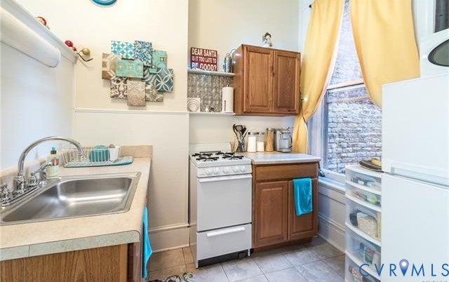 1524 Grove Avenue