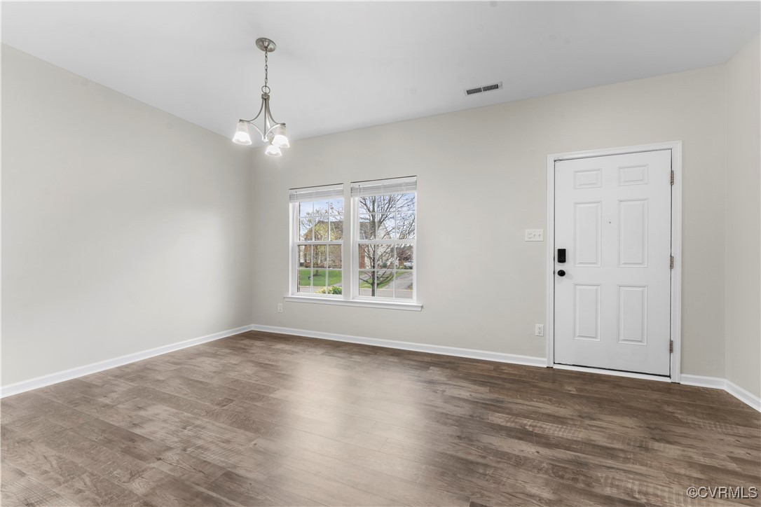 Henrico, Virginia 23231, United States, 4 Bedrooms Bedrooms, ,3 BathroomsBathrooms,Residential,Pending,110209