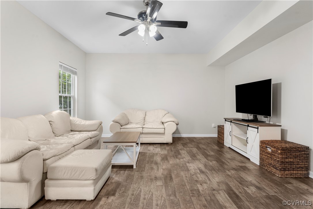 Henrico, Virginia 23231, United States, 4 Bedrooms Bedrooms, ,3 BathroomsBathrooms,Residential,Pending,110209