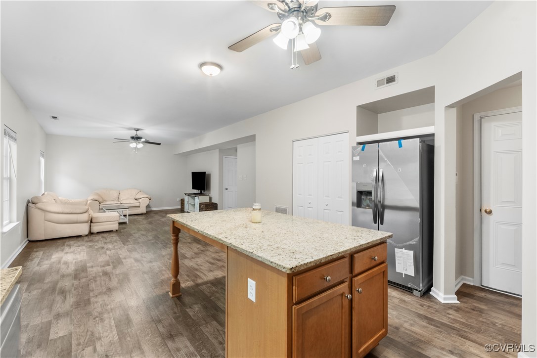 Henrico, Virginia 23231, United States, 4 Bedrooms Bedrooms, ,3 BathroomsBathrooms,Residential,Pending,110209