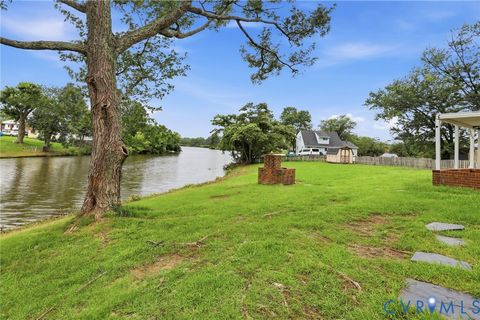 Tiny photo for 309 Gawain Court, Richmond, VA 23223 (MLS # 2619491)