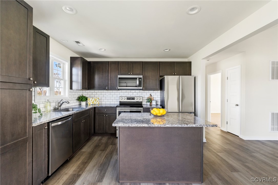 Powhatan, Virginia 23139, United States, 3 Bedrooms Bedrooms, ,2 BathroomsBathrooms,Residential,Pending,100897