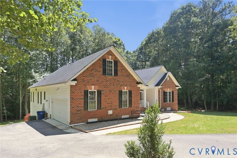 Tiny photo for 8301 Chandon Place, Chesterfield, VA 23838 (MLS # 2615213)