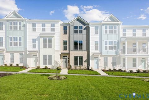 Photo of 15381 Sunray Alley, Midlothian, VA 23112 (MLS # 2532768)