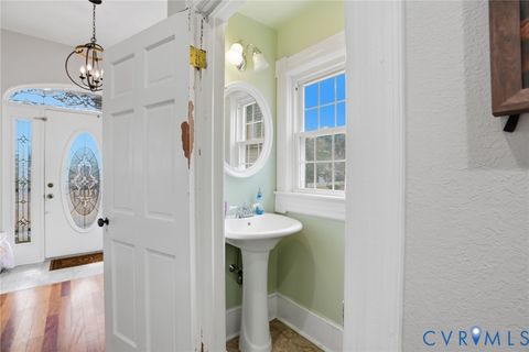 Tiny photo for 421 E Pembroke Avenue, Hampton, VA 23669 (MLS # 2604397)