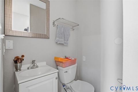 Tiny photo for 421 E Pembroke Avenue, Hampton, VA 23669 (MLS # 2604397)