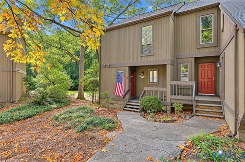 Photo of 11947 W Briar Patch Drive, Chesterfield, VA 23113 (MLS # 2628750)