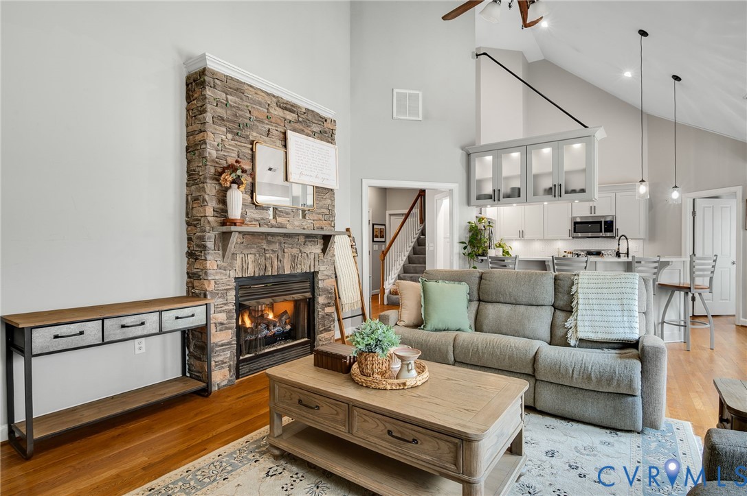 6109 Autumn Bluff Road