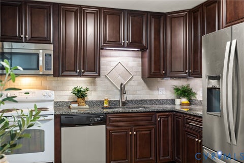 Tiny photo for 1312 Manders Knoll Court, Midlothian, VA 23114 (MLS # 2617184)