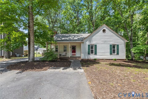 Tiny photo for 1312 Manders Knoll Court, Midlothian, VA 23114 (MLS # 2617184)