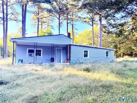Photo of 16517 Harrowgate Road, Chester, VA 23831 (MLS # 2627480)
