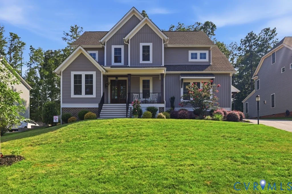 17113 Shoreland Drive