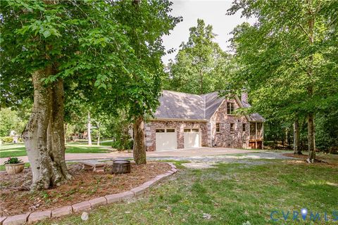 Tiny photo for 7327 Crush Court, New Kent, VA 23124 (MLS # 2620380)