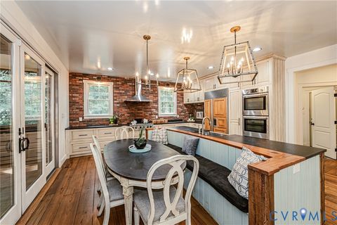 Tiny photo for 7327 Crush Court, New Kent, VA 23124 (MLS # 2620380)