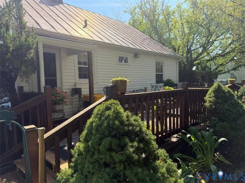 Tiny photo for 901 Hunterdale Road, Franklin, VA 23851 (MLS # 2625177)