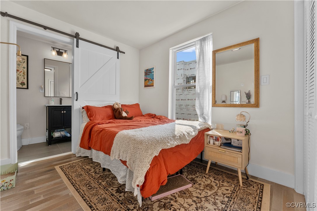 Richmond, Virginia 23220, United States, 4 Bedrooms Bedrooms, ,5 BathroomsBathrooms,Residential,Pending,121509