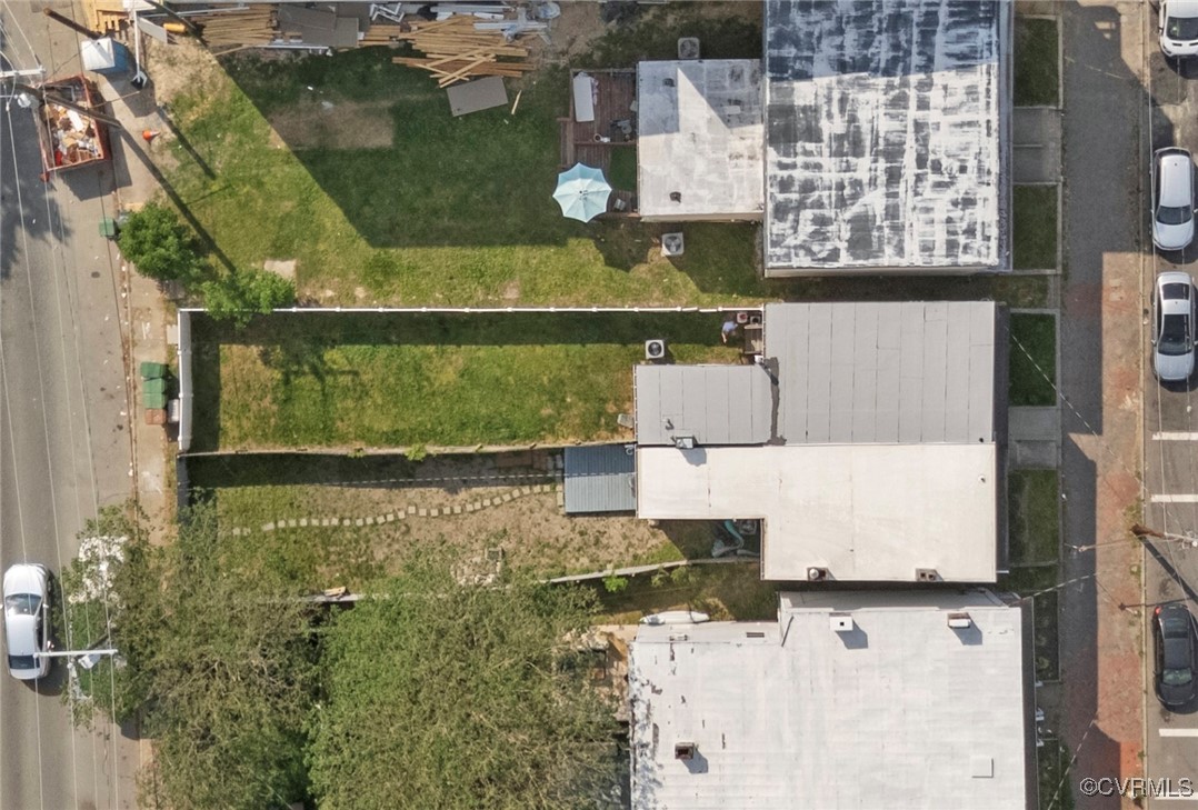 Richmond, Virginia 23220, United States, 4 Bedrooms Bedrooms, ,5 BathroomsBathrooms,Residential,Pending,121509