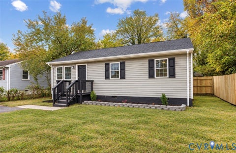 Tiny photo for 524 St Matthew Street, Petersburg, VA 23803 (MLS # 2629287)