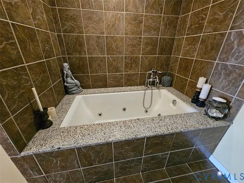 Tiny photo for 3738 Sandpiper Road #432B, Virginia Beach, VA 23456 (MLS # 2533254)