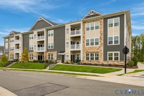 Tiny photo for 6725 Citory Way #102, Moseley, VA 23120 (MLS # 2628025)