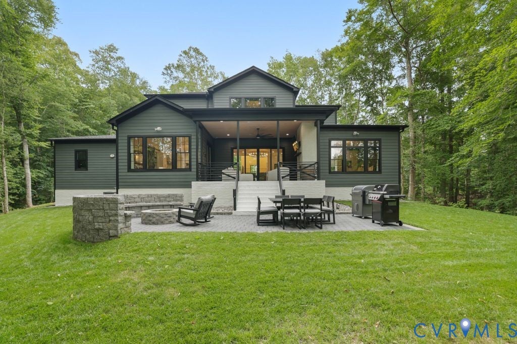 8576 Barrique Road