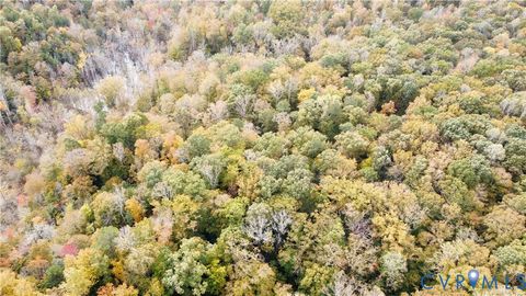 Tiny photo for 7 Scotland Landing Road, West Point, VA 23181 (MLS # 2530342)