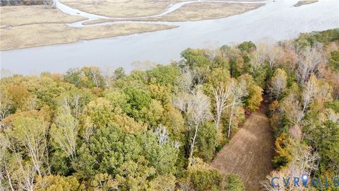 Tiny photo for 7 Scotland Landing Road, West Point, VA 23181 (MLS # 2530342)