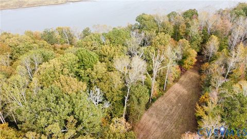 Photo of 7 Scotland Landing Road, West Point, VA 23181 (MLS # 2530342)
