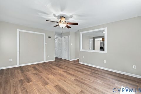 Tiny photo for 865 Sulphur Springs Rd RD, Prospect, VA 23960 (MLS # 2618751)