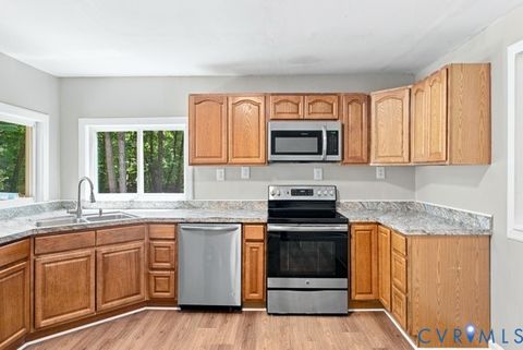 Tiny photo for 865 Sulphur Springs Rd RD, Prospect, VA 23960 (MLS # 2618751)